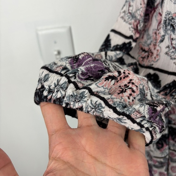 Angie Floral Long Sleeve Top - Black, Pink, White - Picture 5 of 6